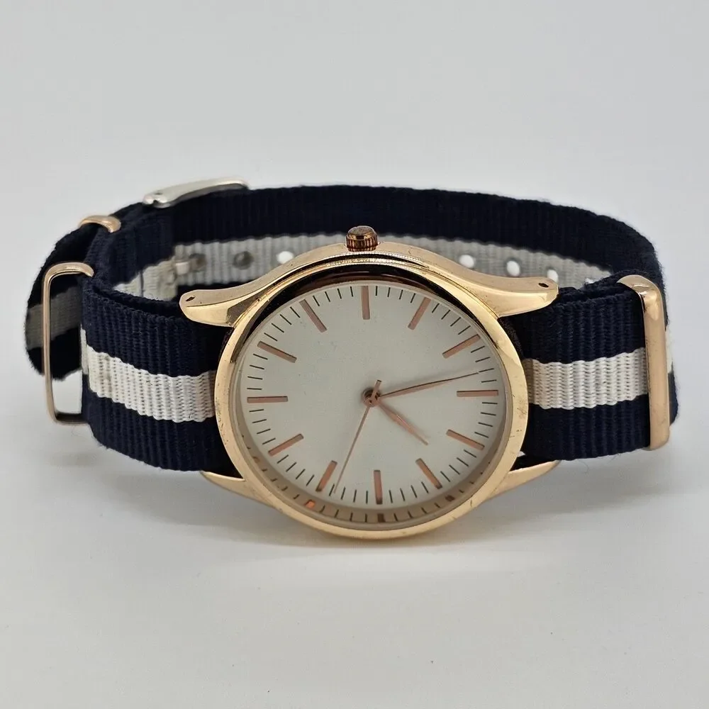 Aeropostale Unisex Watch 38MM White‎ Dial Blue White Canvas Band New Battery